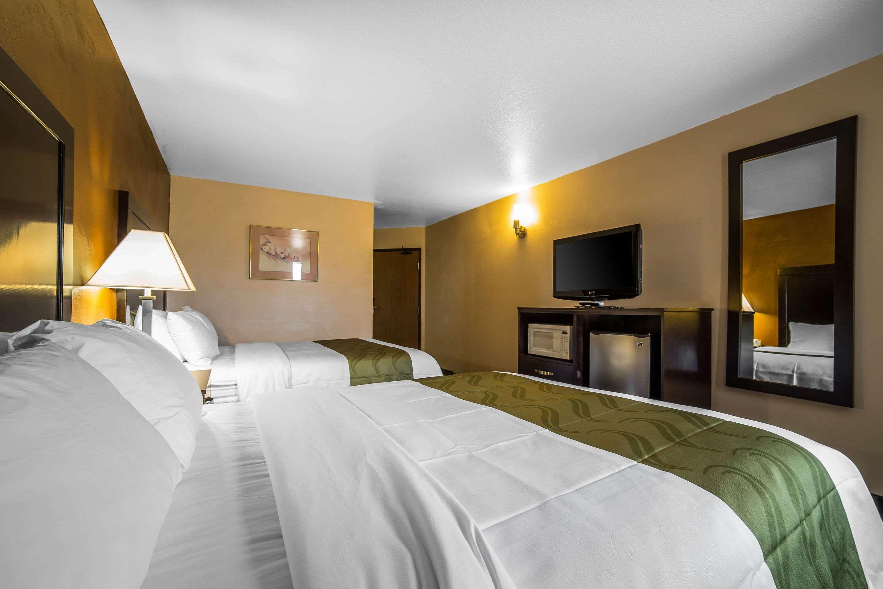 Quality Inn Zion Park Area Харрикейн Экстерьер фото