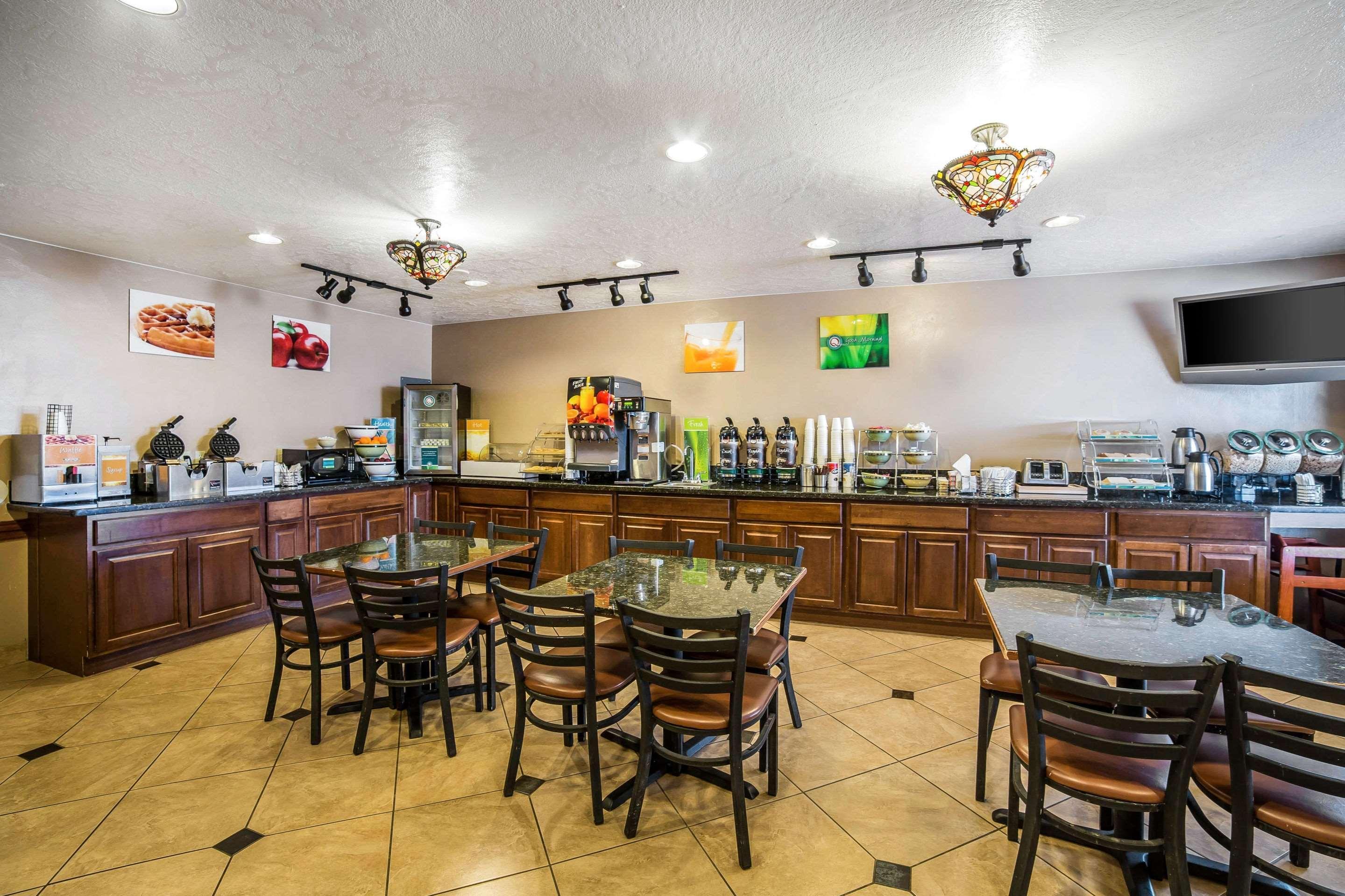 Quality Inn Zion Park Area Харрикейн Экстерьер фото